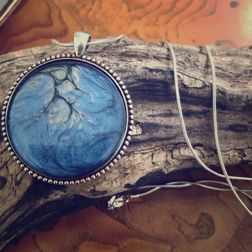 Absolutely Stunning‎ necklace handmade